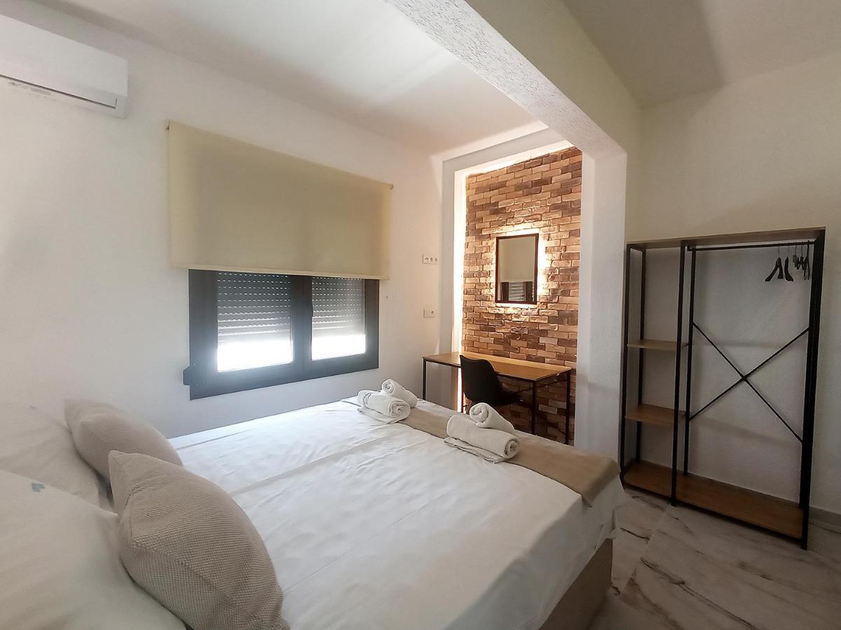 Salonikiou Beach Apartments Akti Salonikiou Exterior photo