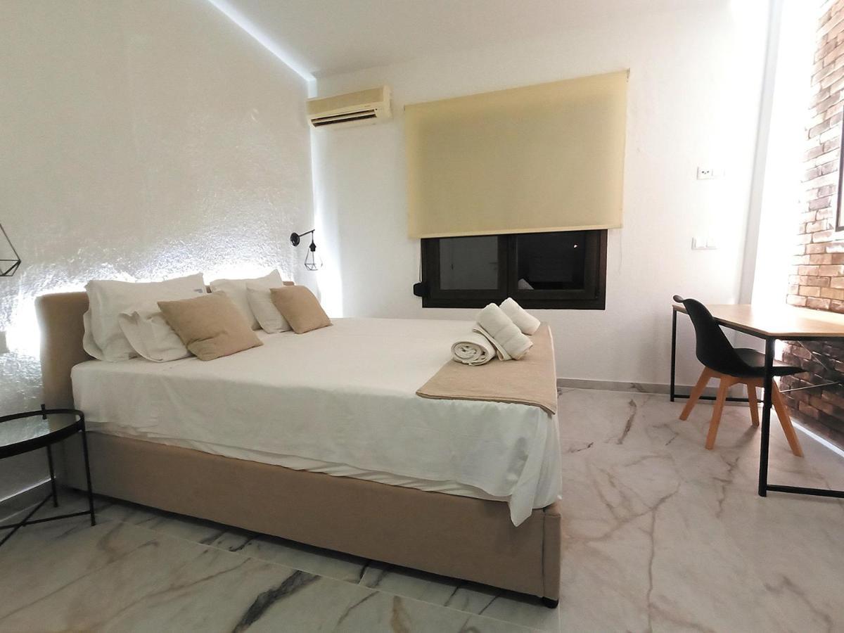 Salonikiou Beach Apartments Akti Salonikiou Exterior photo
