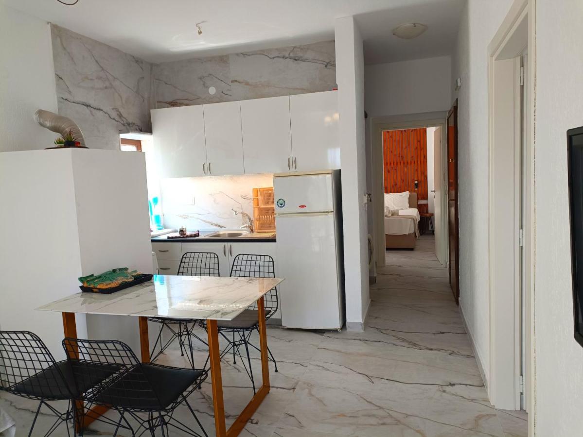 Salonikiou Beach Apartments Akti Salonikiou Exterior photo