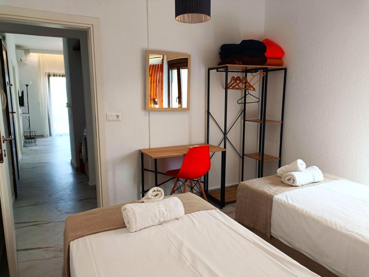 Salonikiou Beach Apartments Akti Salonikiou Exterior photo