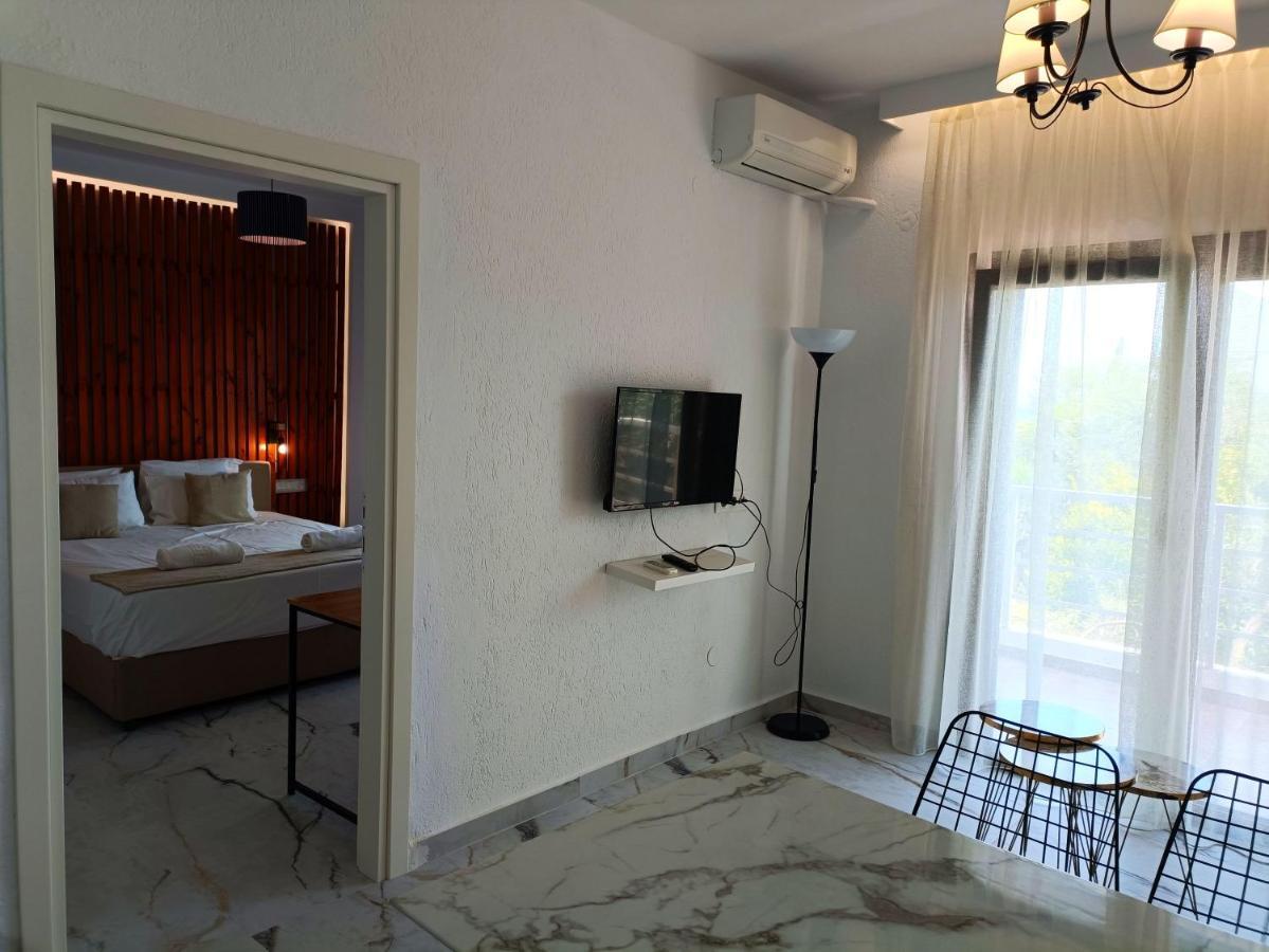 Salonikiou Beach Apartments Akti Salonikiou Exterior photo