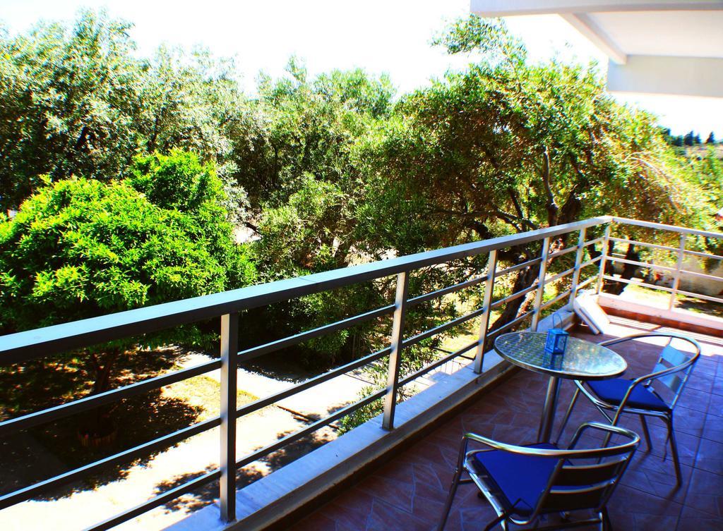 Salonikiou Beach Apartments Akti Salonikiou Room photo
